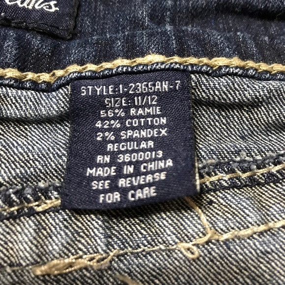 V.I.P. Jeans - Picture 6 of 6